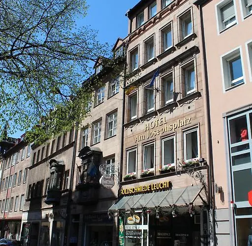 Hotels Close to Airport Am Josephsplatz